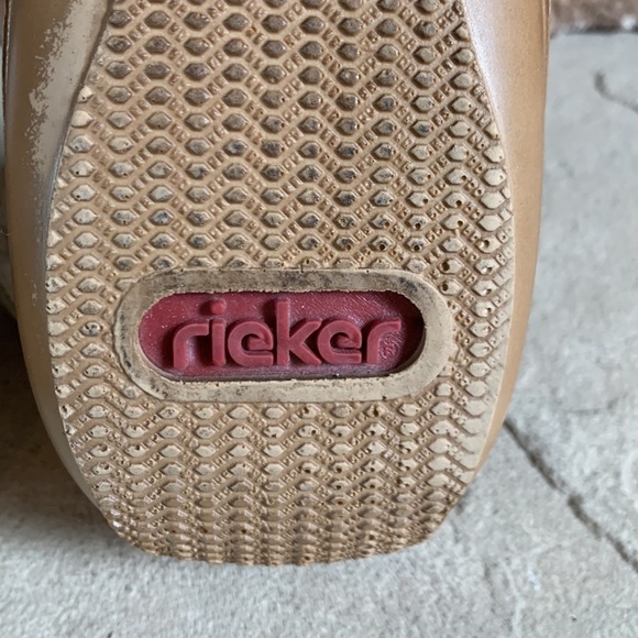 Rieker cream and navy size 42 sandals - Picture 7 of 8